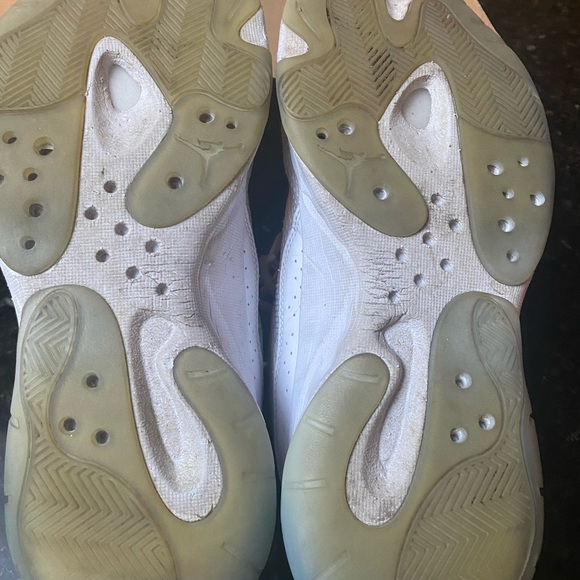 Air Jordan 11 CMFT Low V2 - Picture 5 of 12